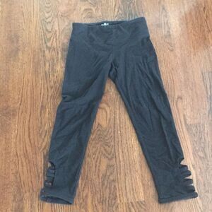 🔹Black Capri Workout Leggings Junior’s XS